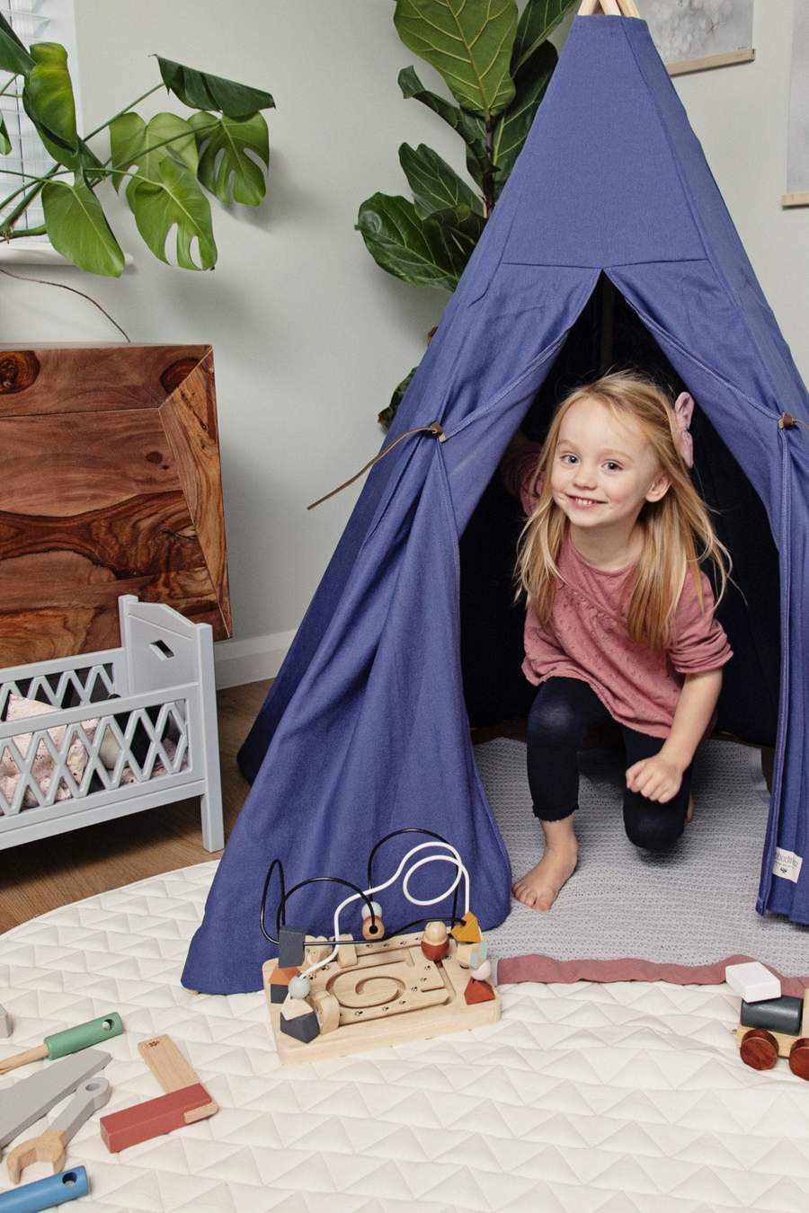 Kids Concept Bead Frame Neo