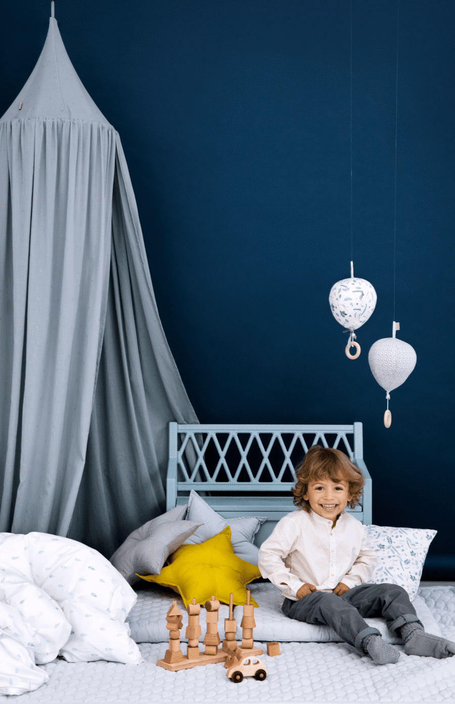 Cam Cam Copenhagen Bed Canopy - Blue Mist with Metallic Dots