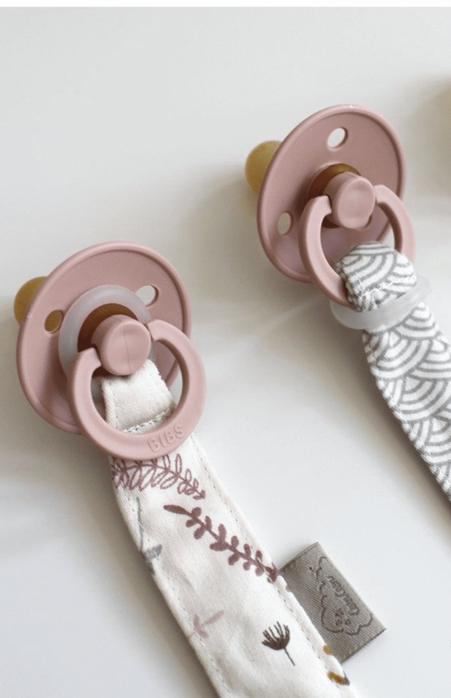 Cam Cam Copenhagen Dummy Clip - Pressed Leaves Rose