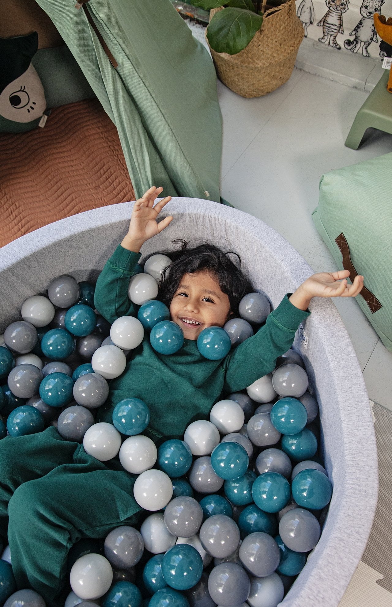 Mini Be Ball Pit - Green/Grey In Grey Pit