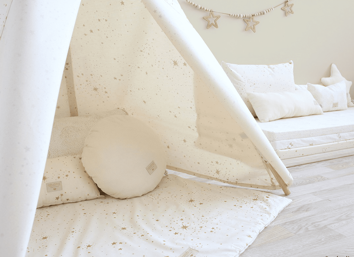 Nobodinoz Colorado Square Playmat - Gold Stella/Natural