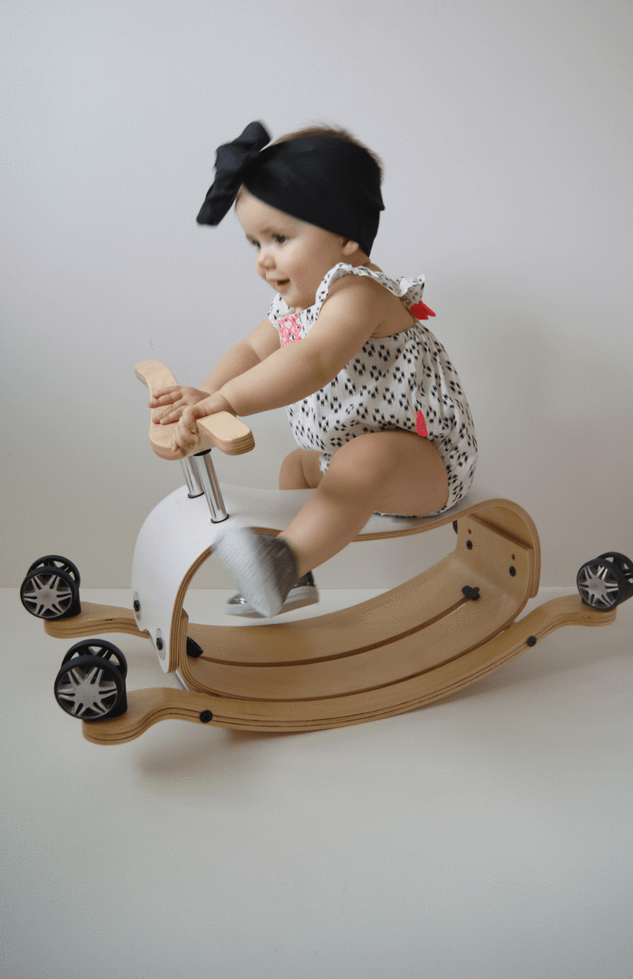 Wishbone Flip - Push, Rock & Ride 3 in 1 - White