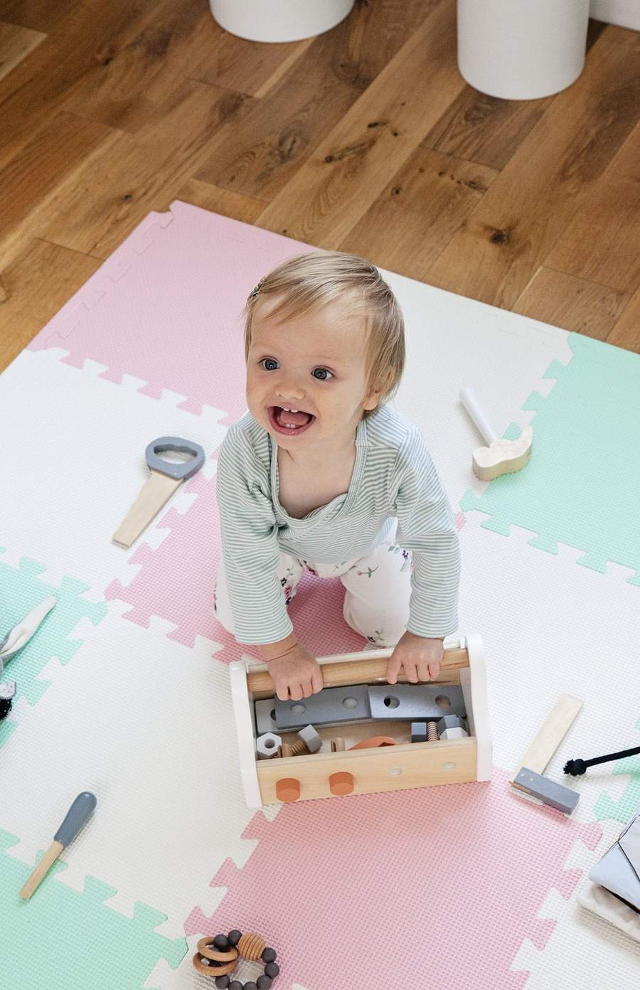 Kids Concept Tool Box Star Natural