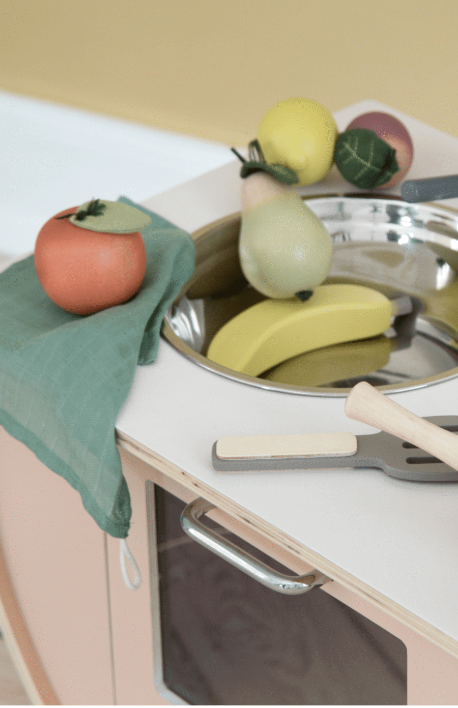 Sebra Wooden Fruit